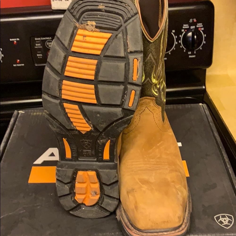 Work Boots - image 2